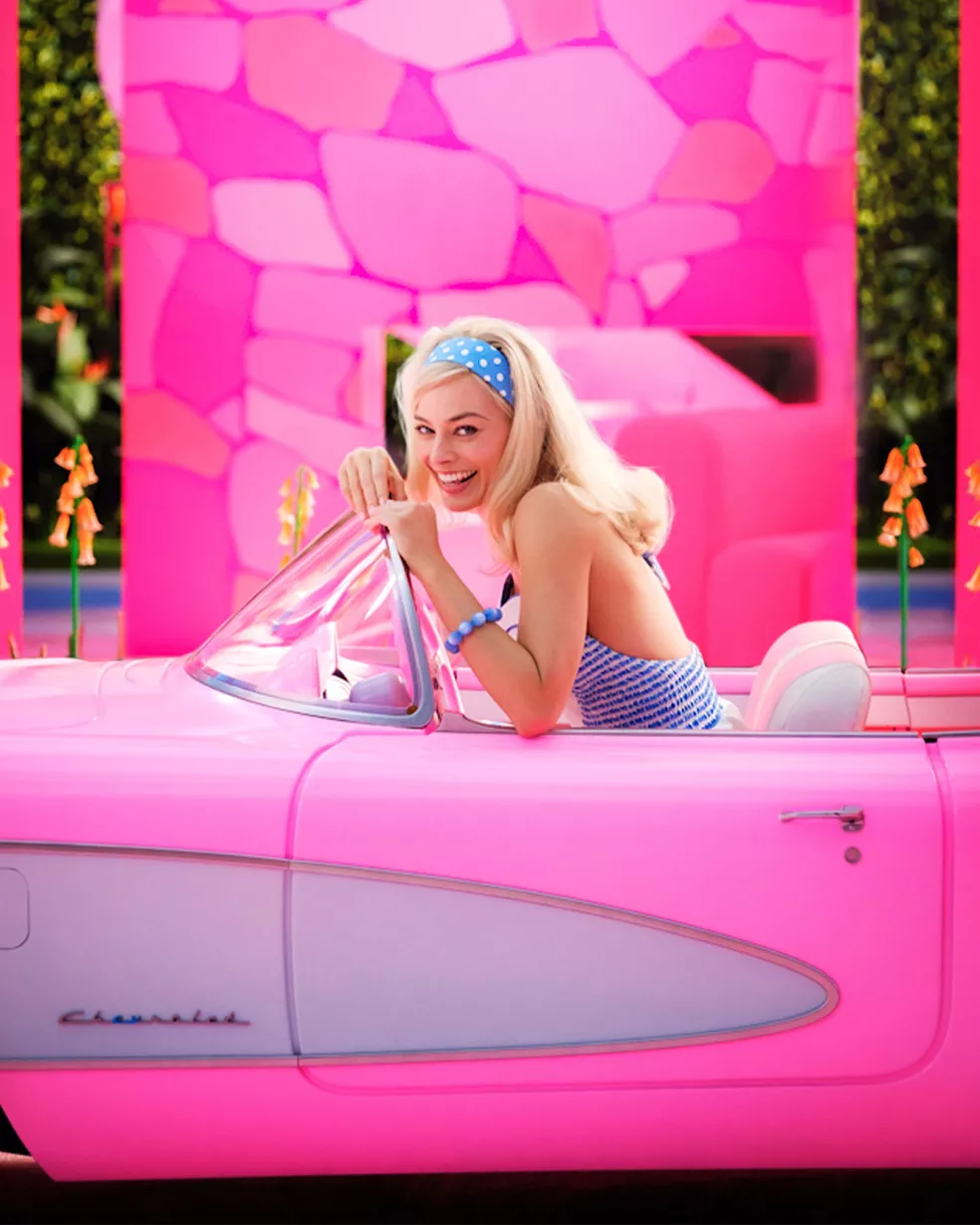 #CinemaCon | Primeira foto de Margot Robbie em 'Barbie' é divulgada